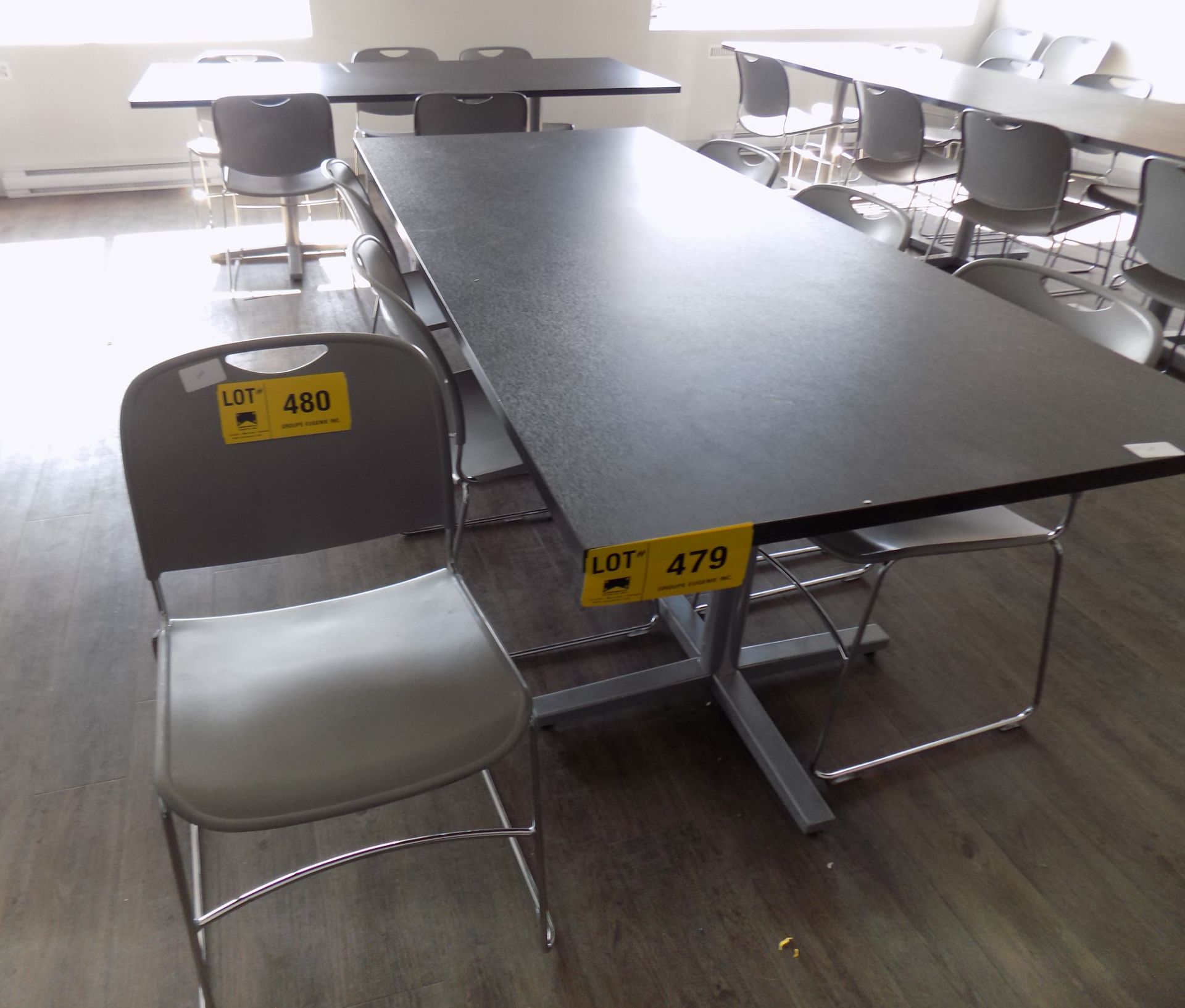 LOT/ (24) CAFETERIA CHAIRS