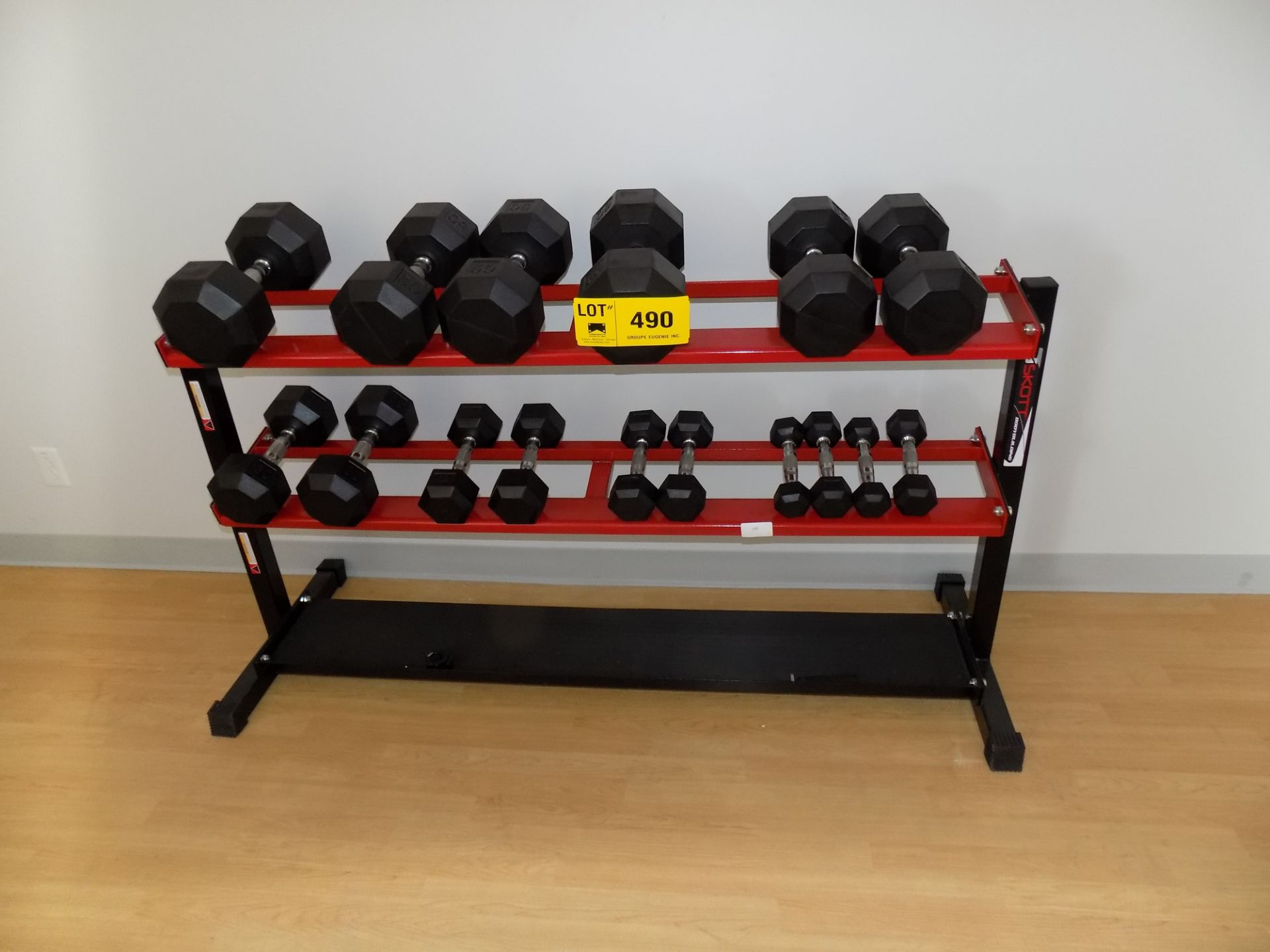 LOT/ FITNESS WEIGHTS AND EQUIPMENT