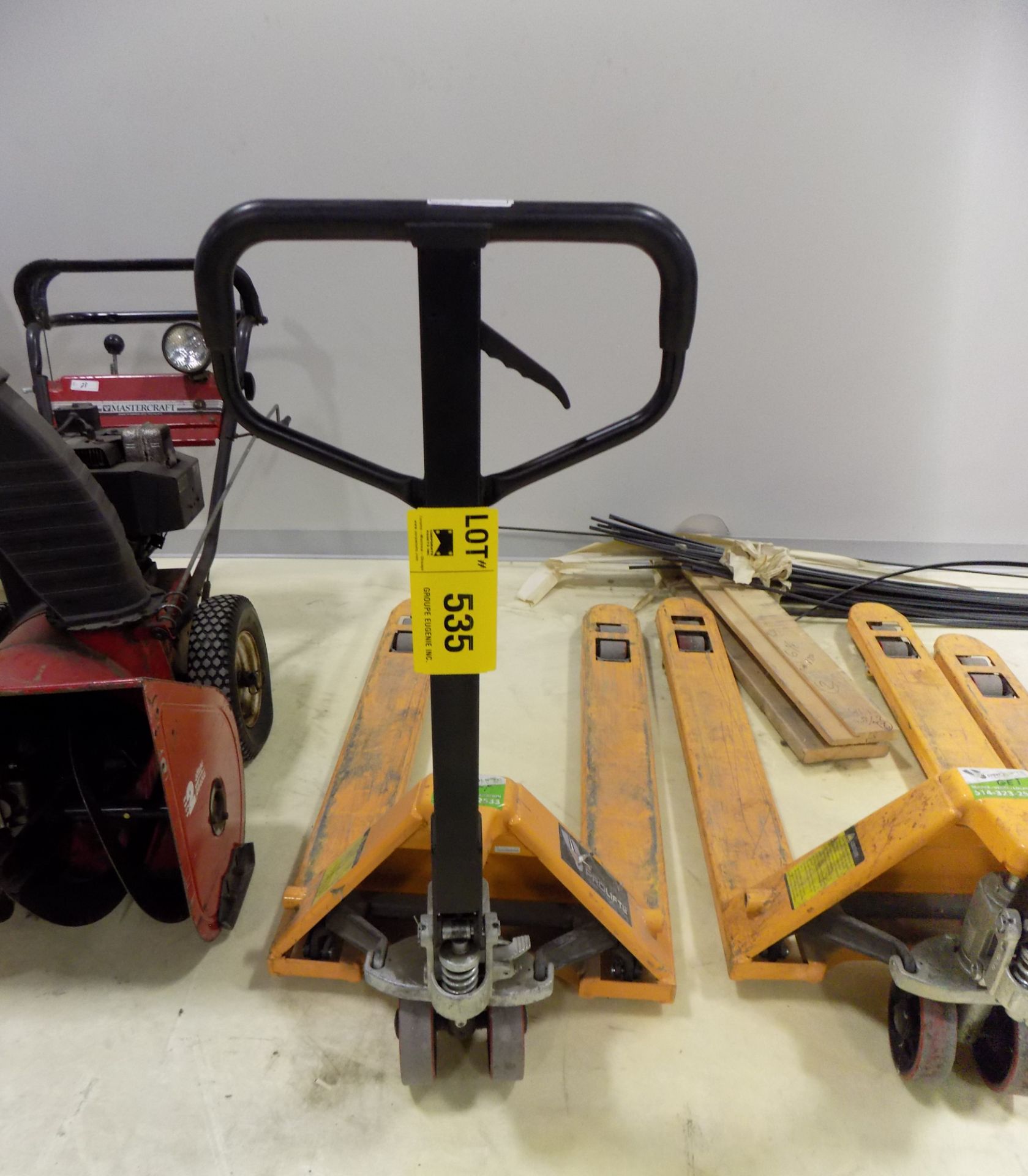 PRO-LITE HYDRAULIC PALLET TRUCK