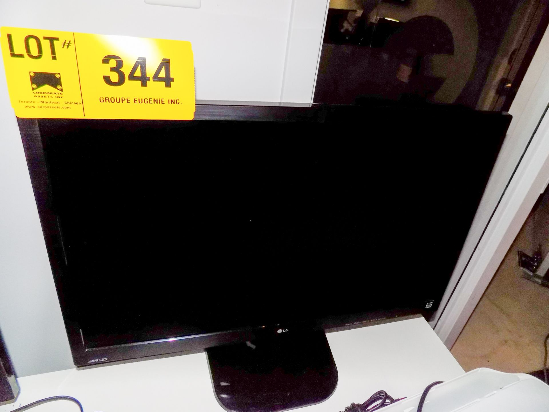 LG 23" FLATSCREEN MONITOR