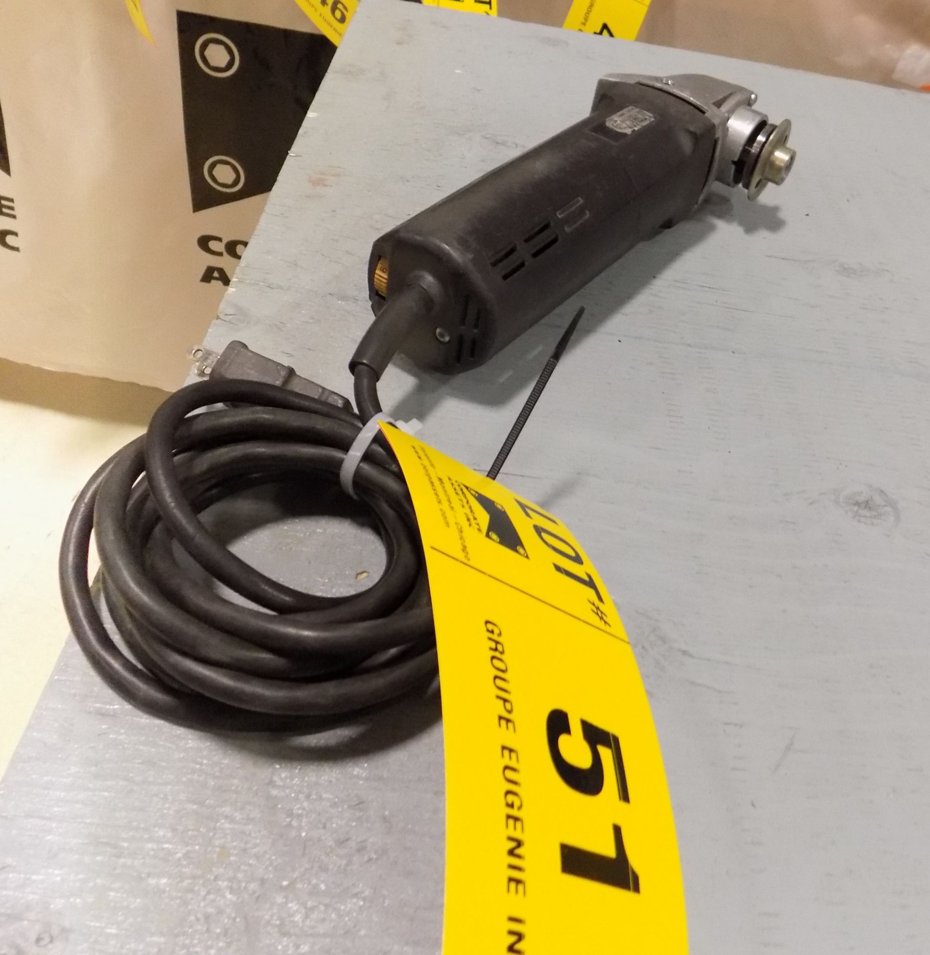 ELECTRIC ANGLE GRINDER