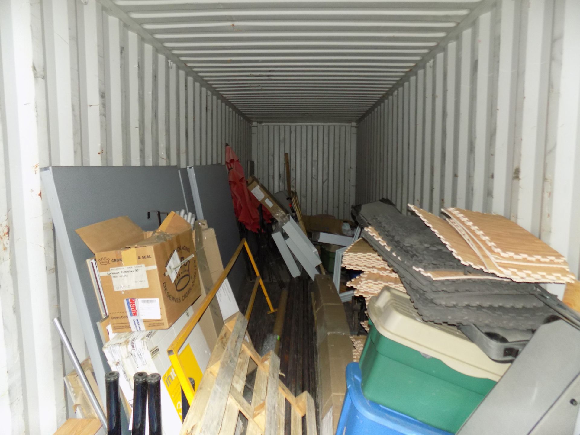 LOT/ CIM 40' STORAGE SEA CONTAINER WITH CONTENTS - Image 4 of 4