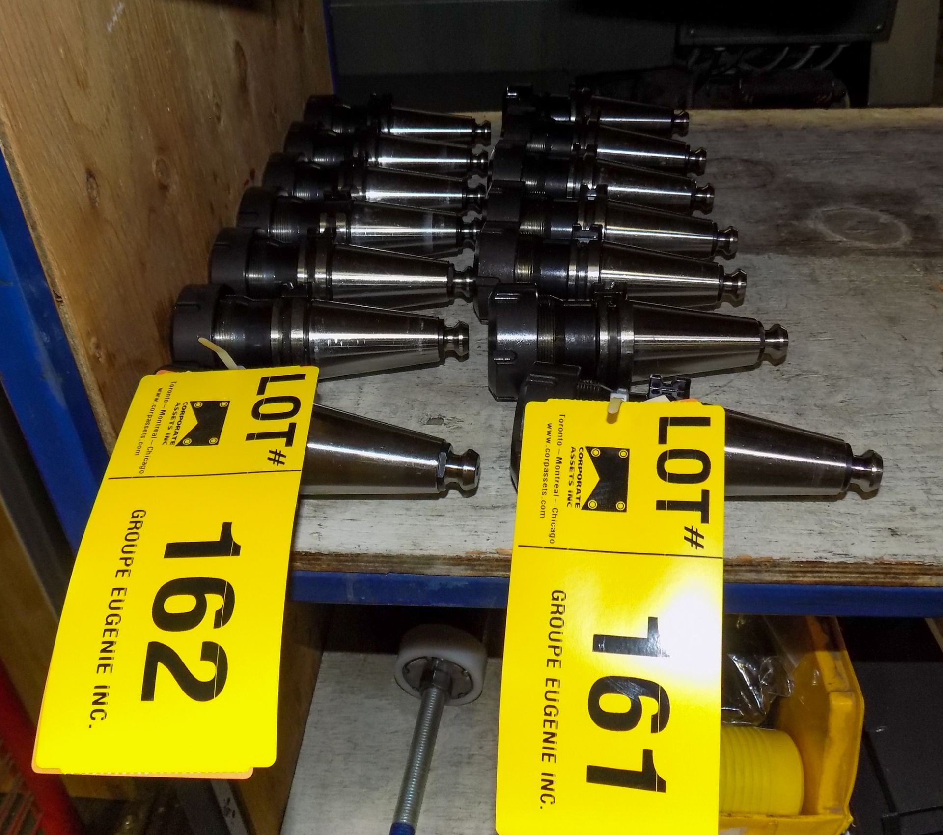 LOT/ (7) BT 40 TOOL HOLDERS