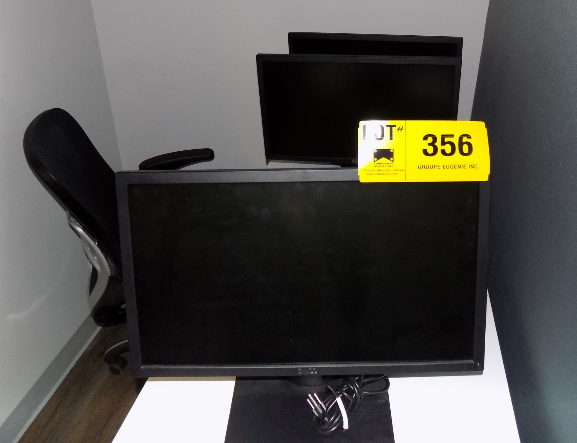 LOT/ FLATSCREEN MONITORS