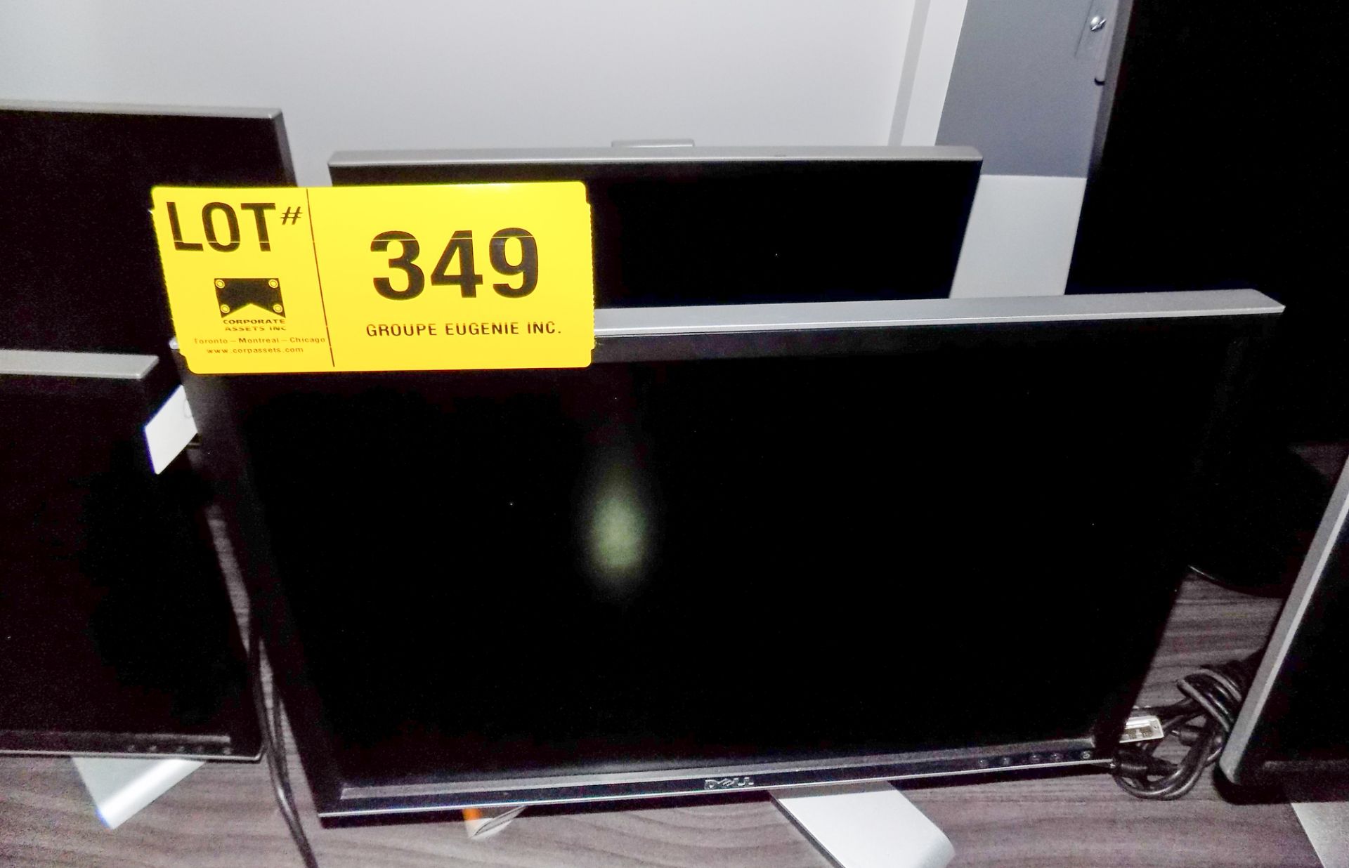 LOT/ FLATSCREEN MONITORS