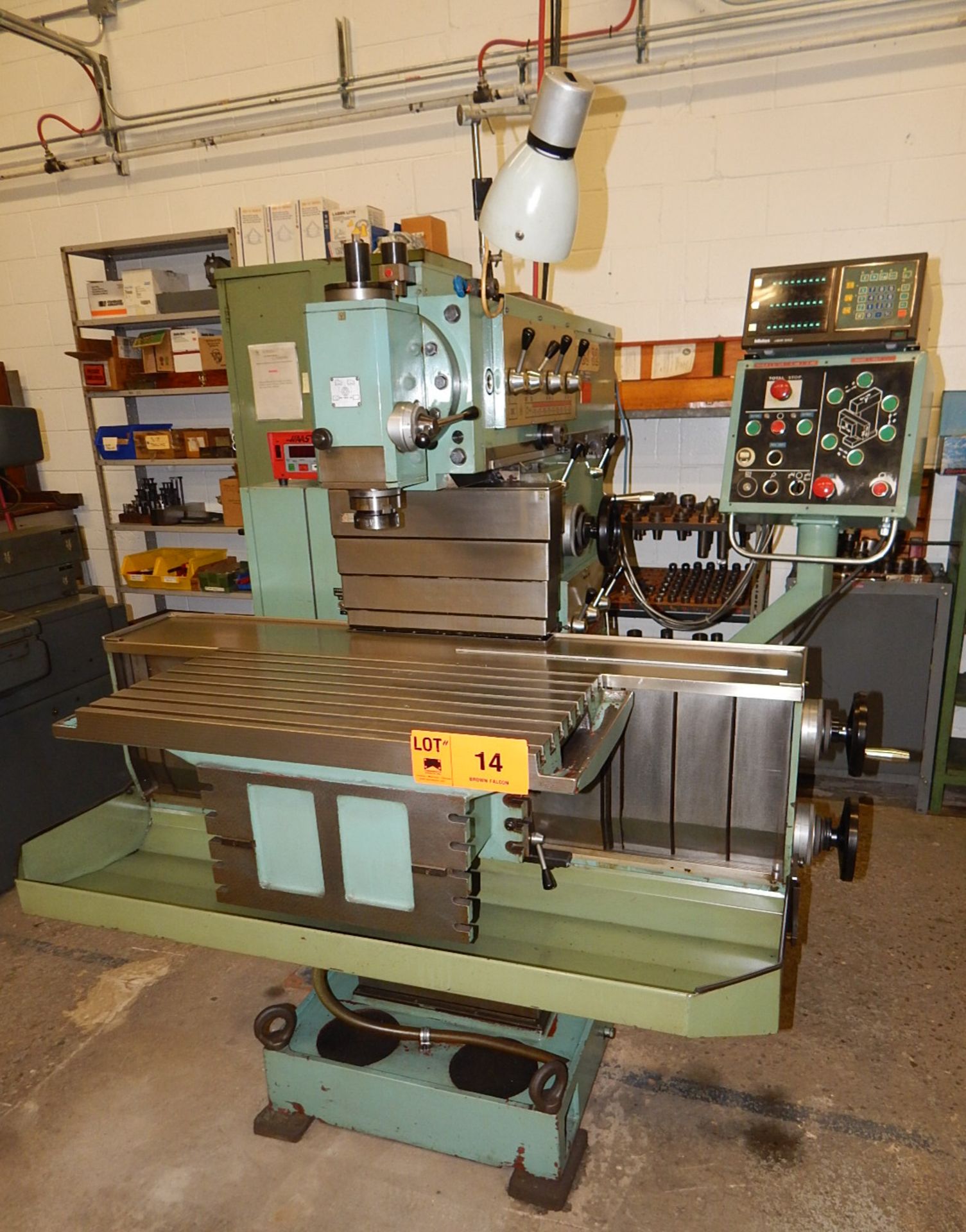 TOS FNGJ32 UNIVERSAL MILLING MACHINE WITH SPEEDS TO 2000 RPM, 32" X16" T-SLOT TABLE AND MITUTOYO 3 - Image 2 of 5