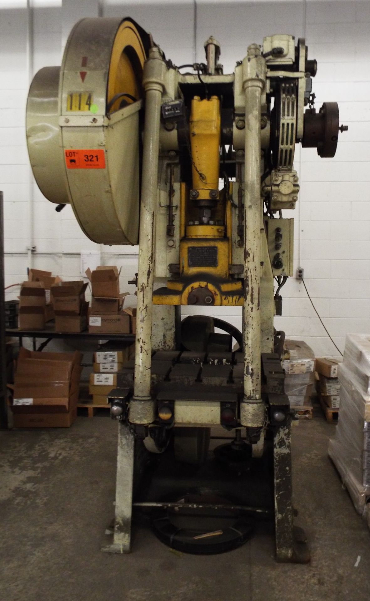 BROWN BOGGS 17-5J 60 TON CAP. OBI PRESS WITH 21"X16" RAM, 32"X23" BED, 3 STROKE, 80-200 STROKES