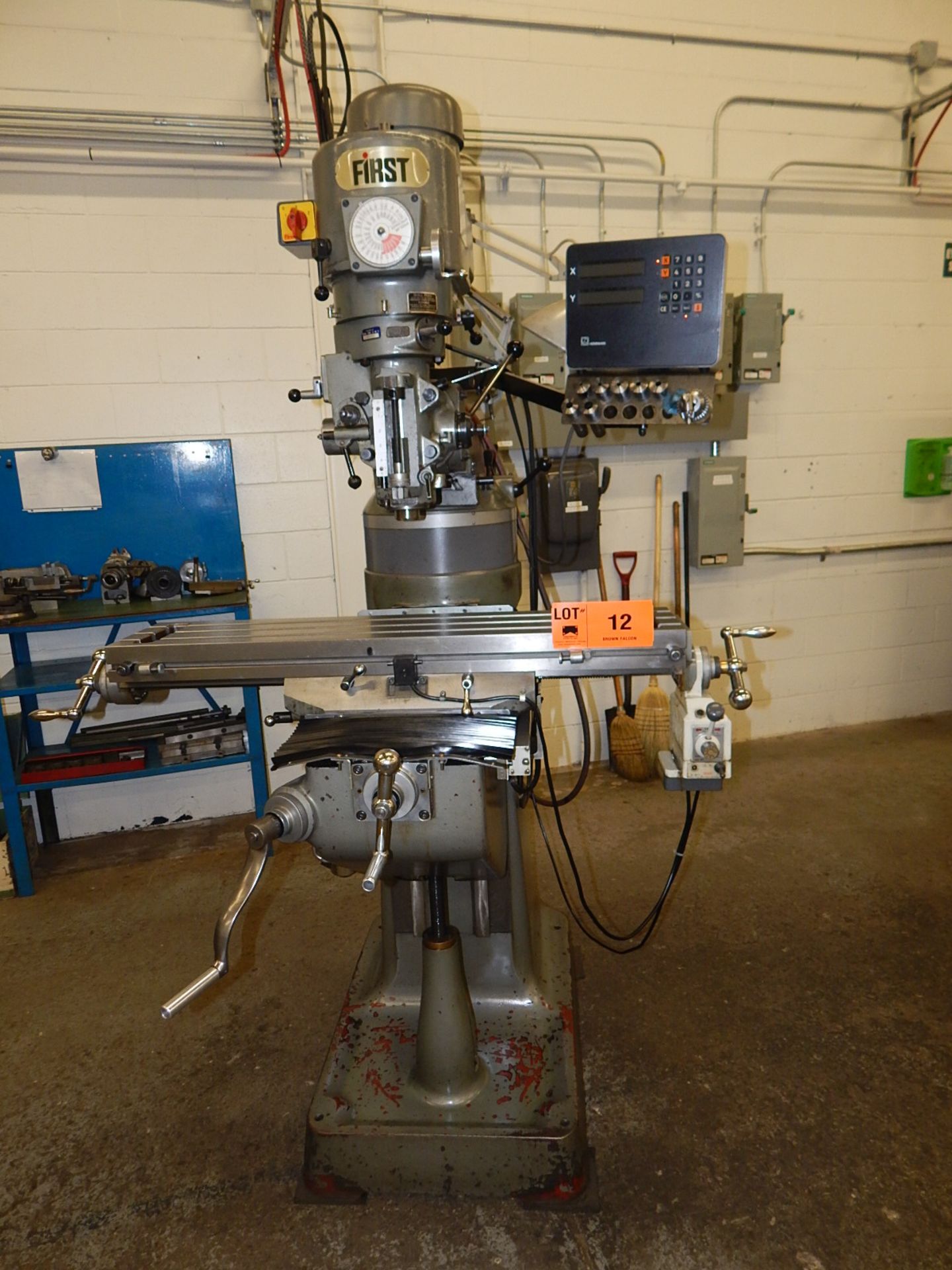FIRST TURRET MILLING MACHINE WITH SPEEDS TO 4500 RPM, 36" X 9" T-SLOT TABLE WITH POWER FEED CONTROL, - Image 2 of 4