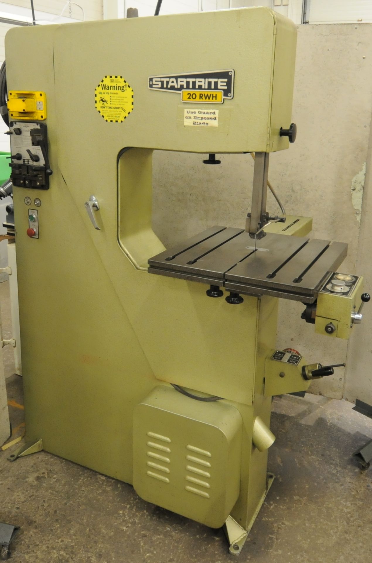 STARTRITE 20RWH VERTICAL BAND SAW WITH STARTRITE BLADE WELDER, S/N: 110469 (CI) [RIGGING FEE FOR LOT