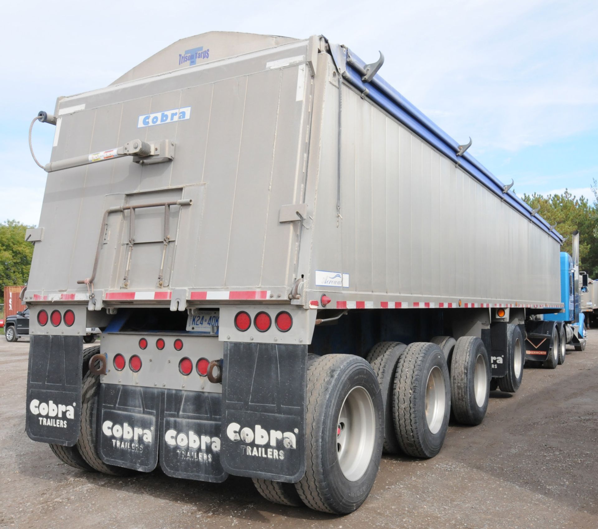 COBRA (2013) QUAD-AXLE ALUMINUM END DUMP BOX TRAILER WITH COMPOSITE FLOOR, 39-40 METRIC TON - Image 7 of 16