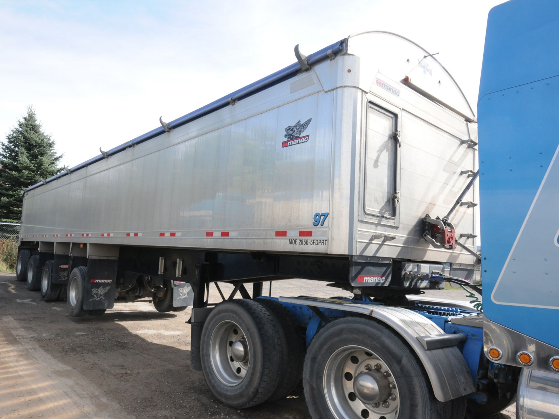 MANAC (2018) QUAD-AXLE ALUMINUM END DUMP BOX TRAILER WITH COMPOSITE FLOOR, 39-40 METRIC TON - Image 6 of 13