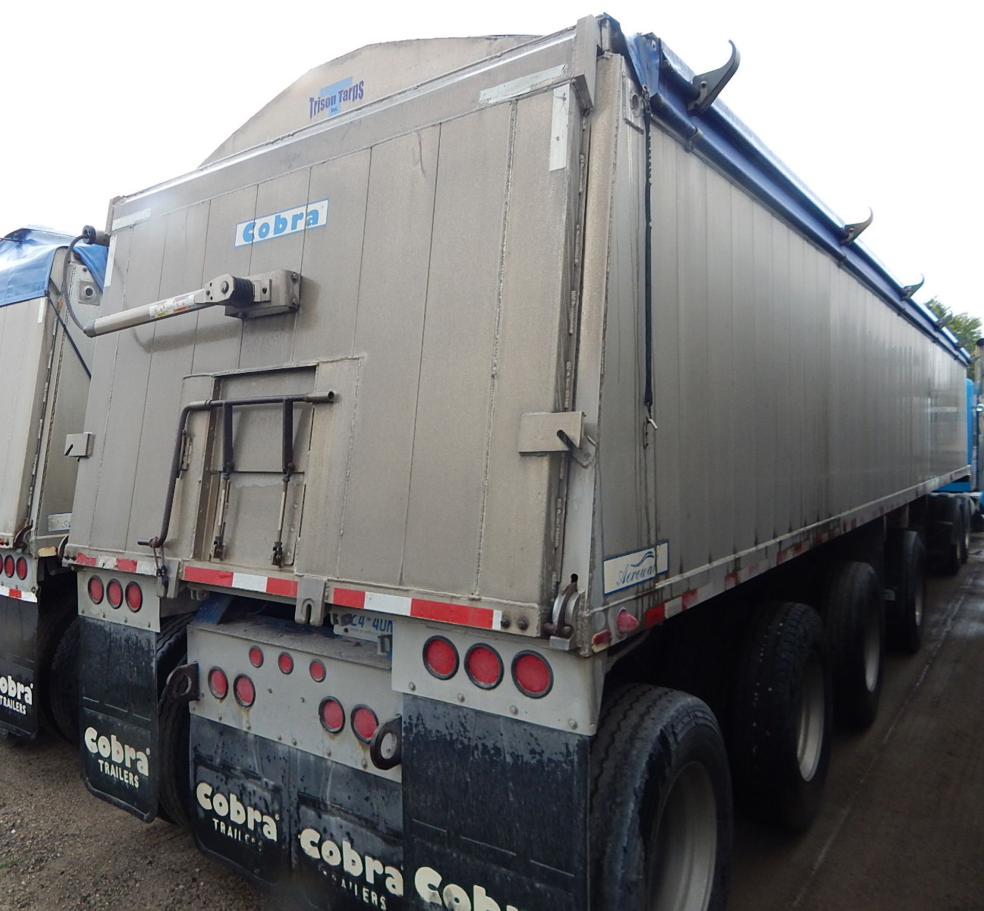 COBRA (2013) QUAD-AXLE ALUMINUM END DUMP BOX TRAILER WITH COMPOSITE FLOOR, 39-40 METRIC TON - Image 14 of 16