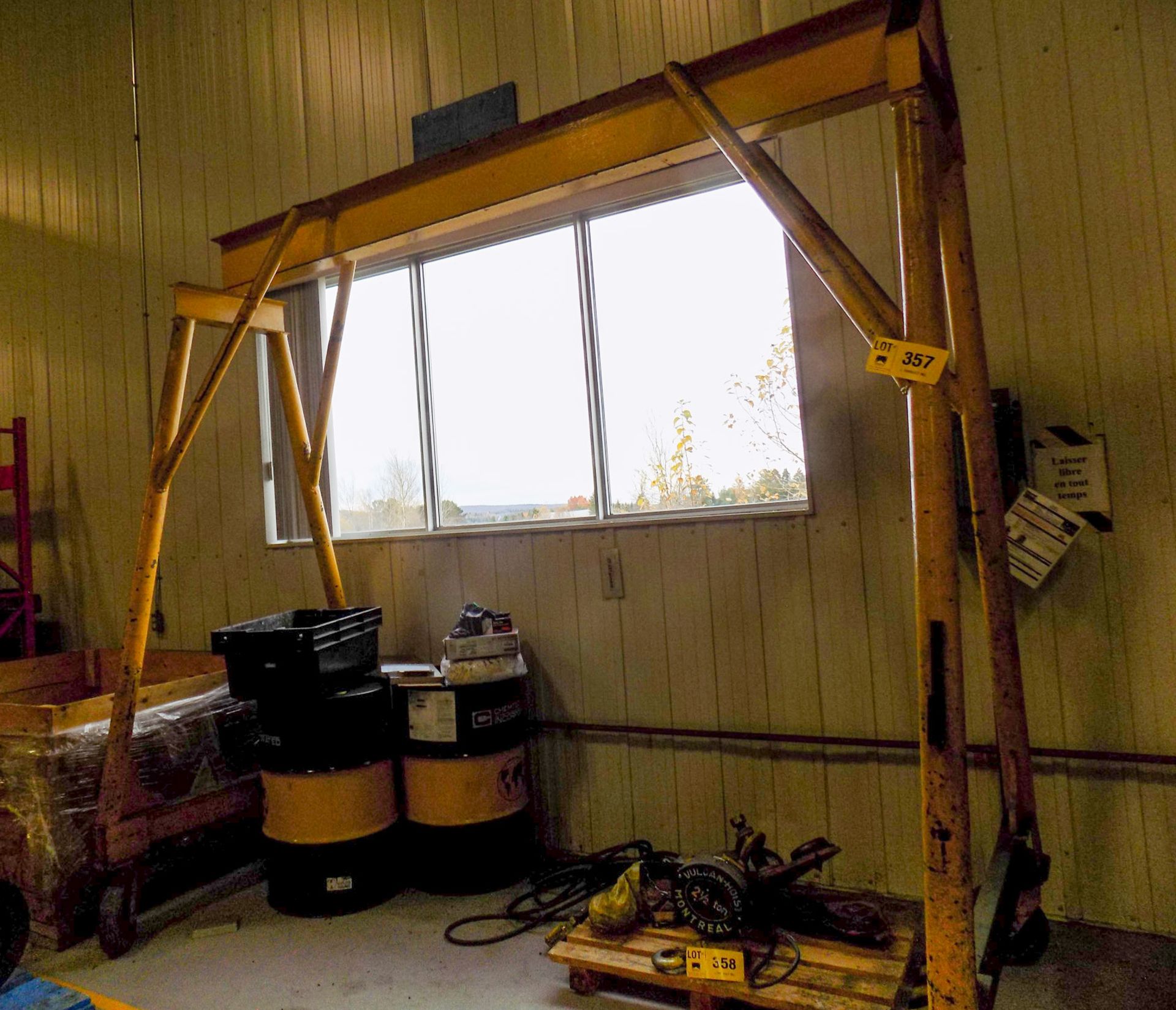 PORTABLE GANTRY LIFT