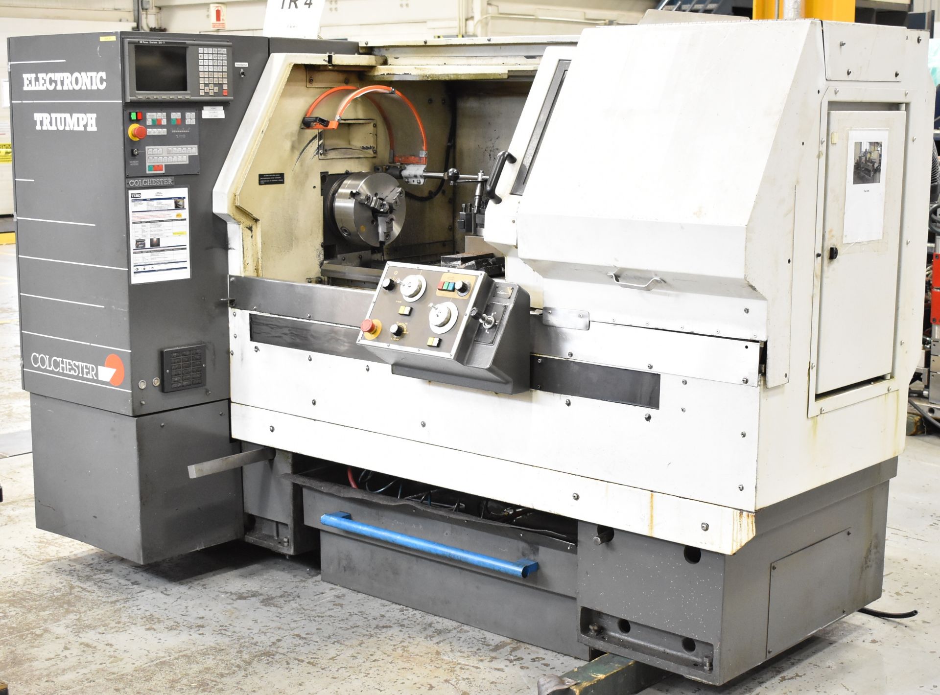 COLCHESTER ELECTRONIC TRIUMPH CNC LATHE WITH FANUC SERIES 20-T CNC CONTROL, 15.75" SWING OVER BED,