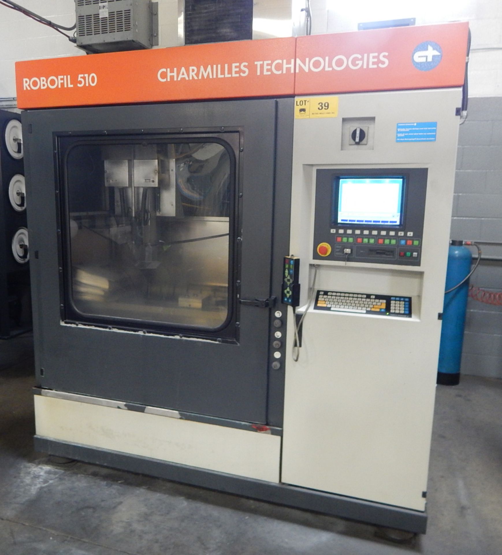 CHARMILLES ROBOFIL 510 CNC WIRE EDM WITH CHARMILLES CNC CONTROL, TRAVELS: X - 28", Y - 16", Z - 16", - Image 3 of 6