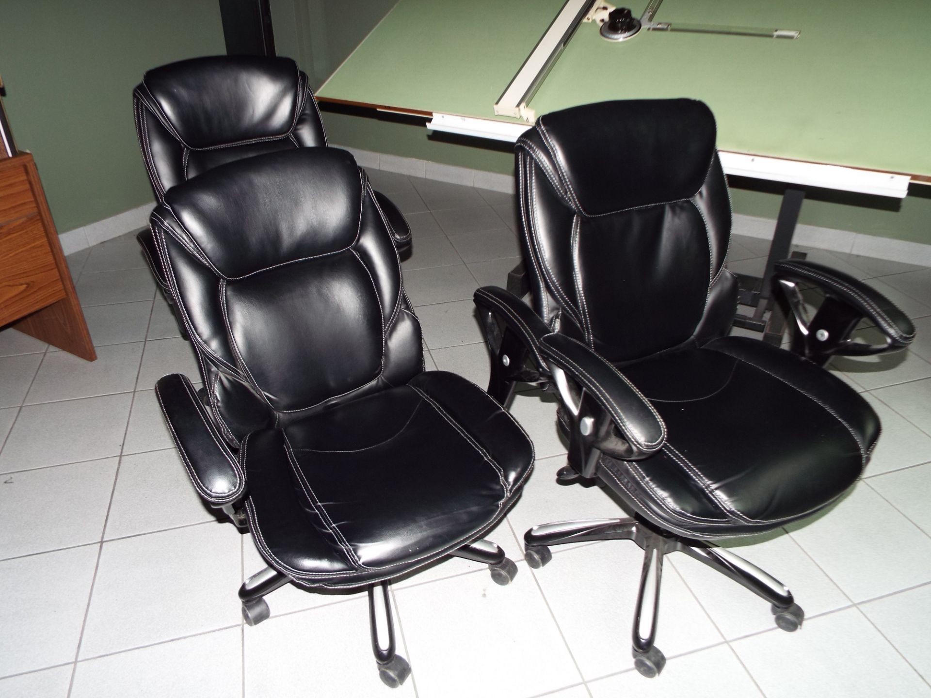 LOT/ (7) OFFICE CHAIRS - Image 2 of 2