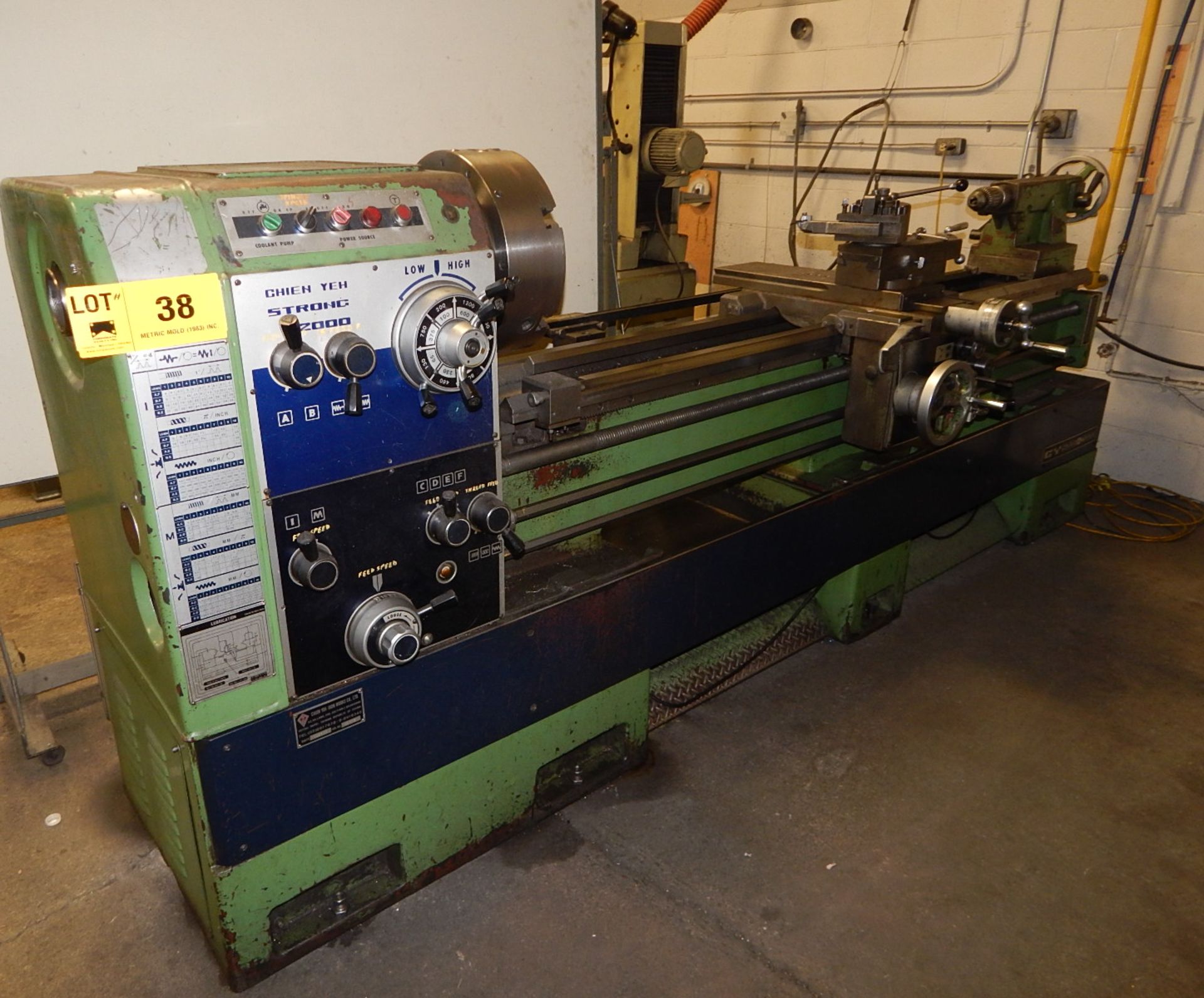 CHIEN YEH STRONG 2000 GAP BED ENGINE LATHE WITH 22" SWING OVER BED, 76" DISTANCE BETWEEN CENTERS, 3" - Image 2 of 2