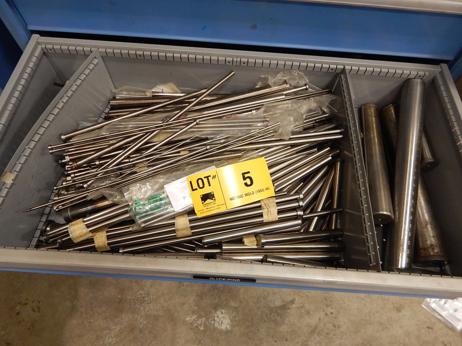 LOT/ CONTENTS OF CABINET CONSISTING OF MISC LEADER PINS, GUIDE PINS, AND ASSORTED WIRING (BUILDING - Image 3 of 6