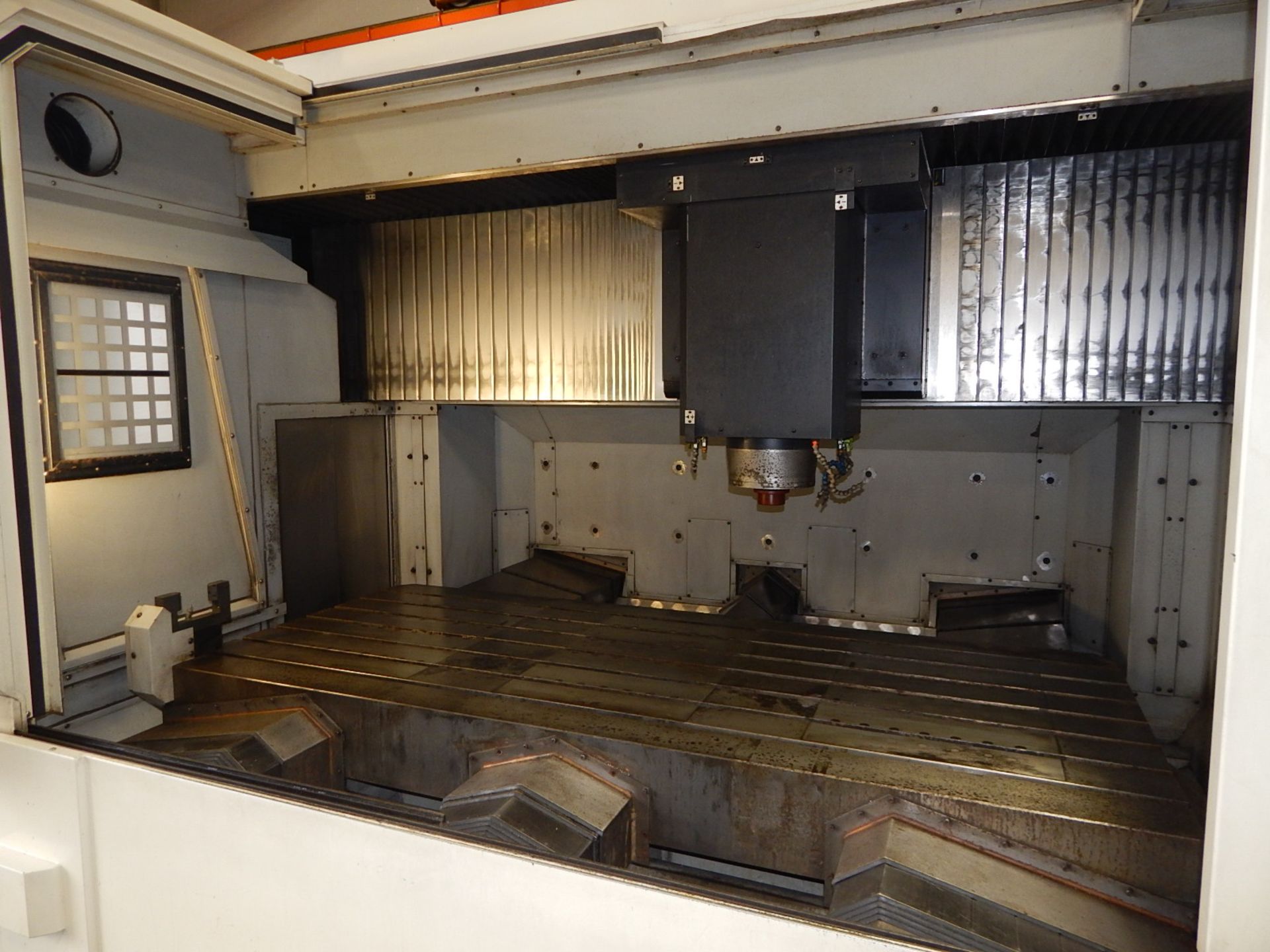 MAKINO (2009) V99L HIGH SPEED LARGE CAPACITY CNC VERTICAL MACHINING CENTER WITH MAKINO - Image 5 of 7