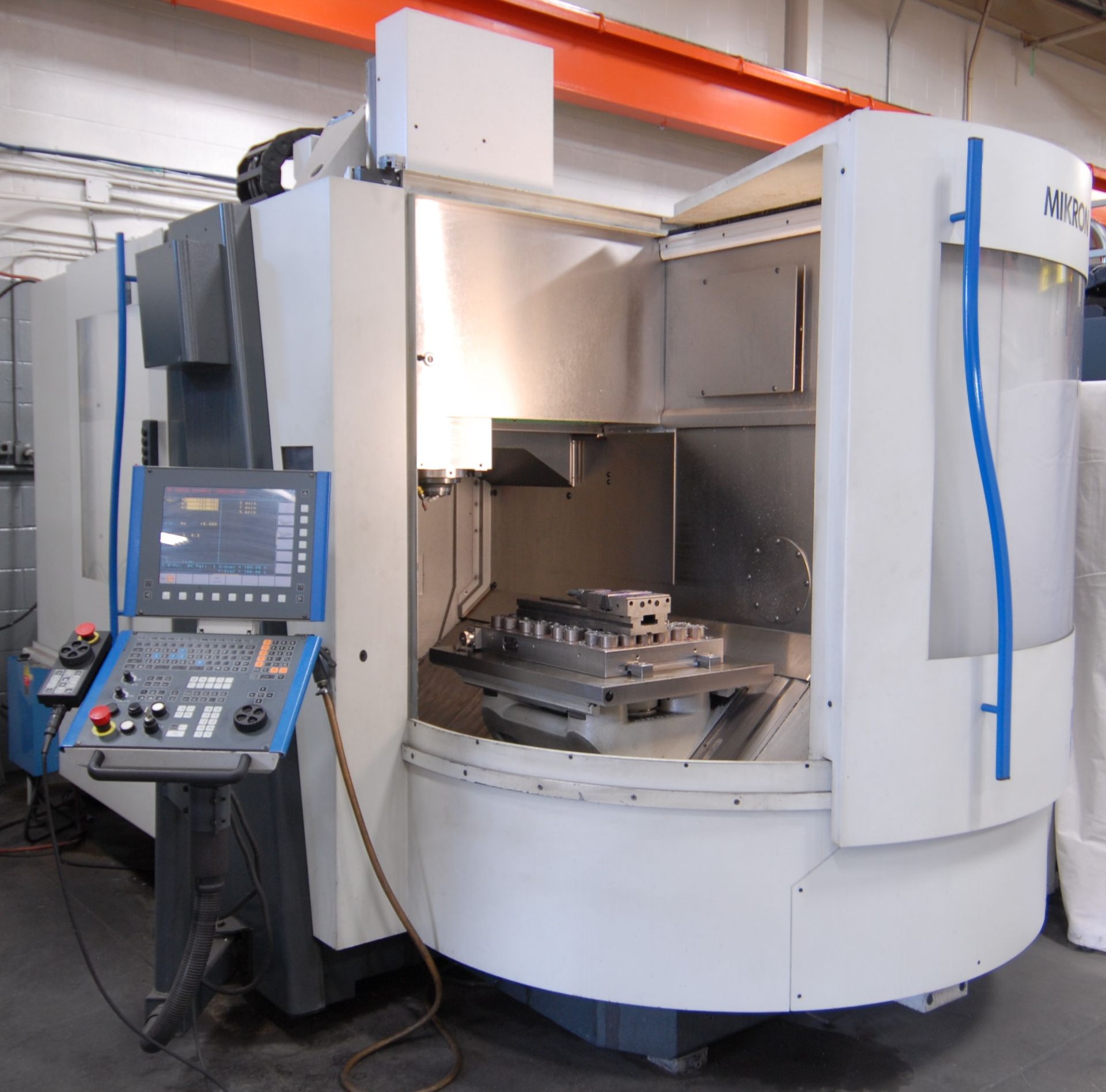 MIKRON (2004) HSM800 HIGH SPEED MULTI-PALLET CNC VERTICAL MACHINING CENTER WITH HEIDENHAIN ITNC