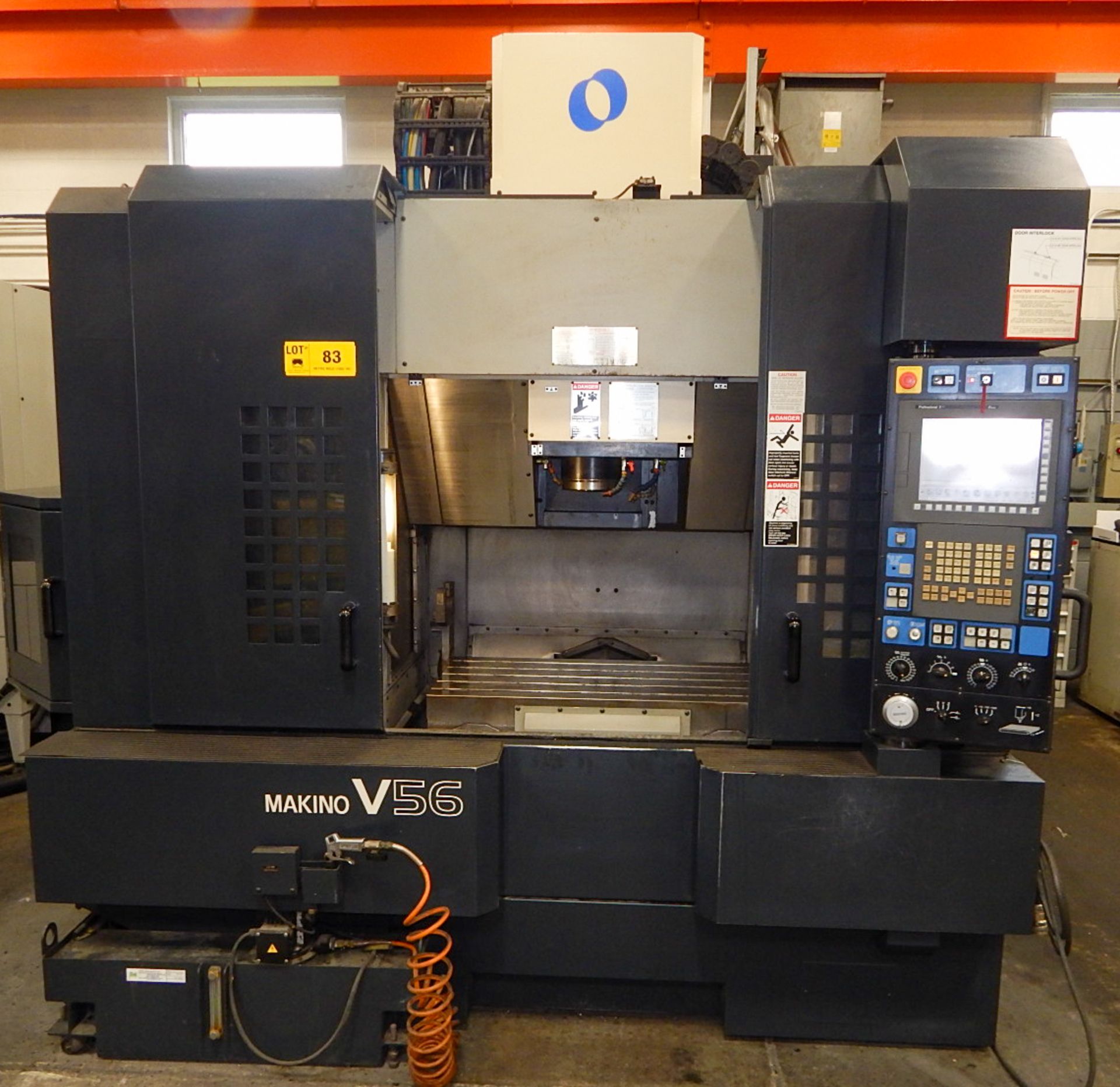 MAKINO (2005) V56 HIGH SPEED CNC VERTICAL MACHINING CENTER WITH MAKINO PROFESSIONAL 5 CNC CONTROL, - Image 4 of 8