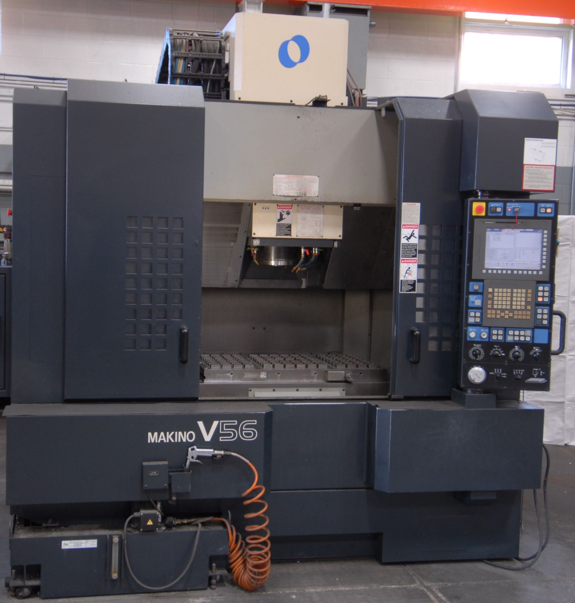 MAKINO (2005) V56 HIGH SPEED CNC VERTICAL MACHINING CENTER WITH MAKINO PROFESSIONAL 5 CNC CONTROL,