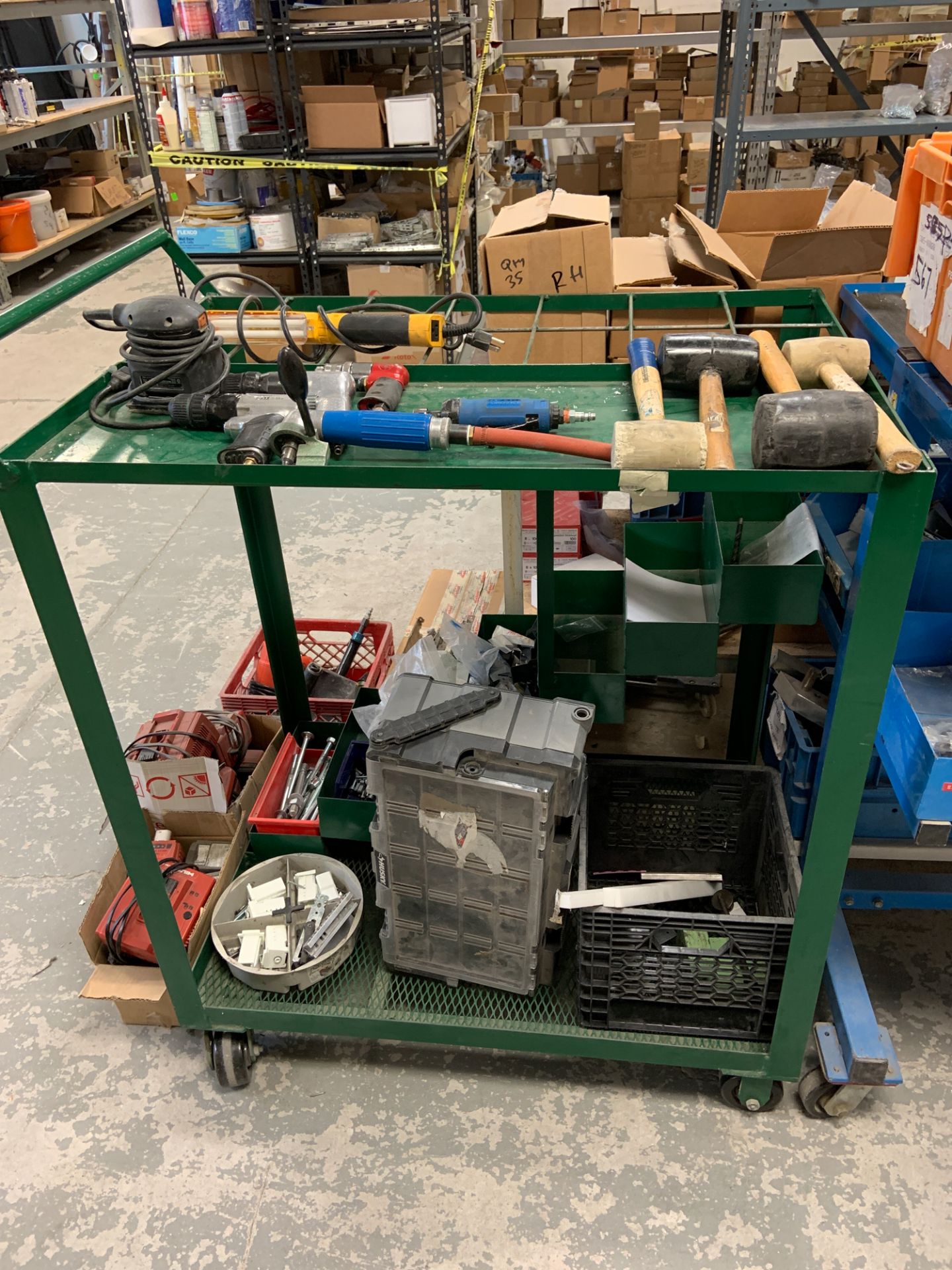 LOT/ SHOP CARTS WITH HARDWARE AND POWER TOOLS - Image 2 of 3