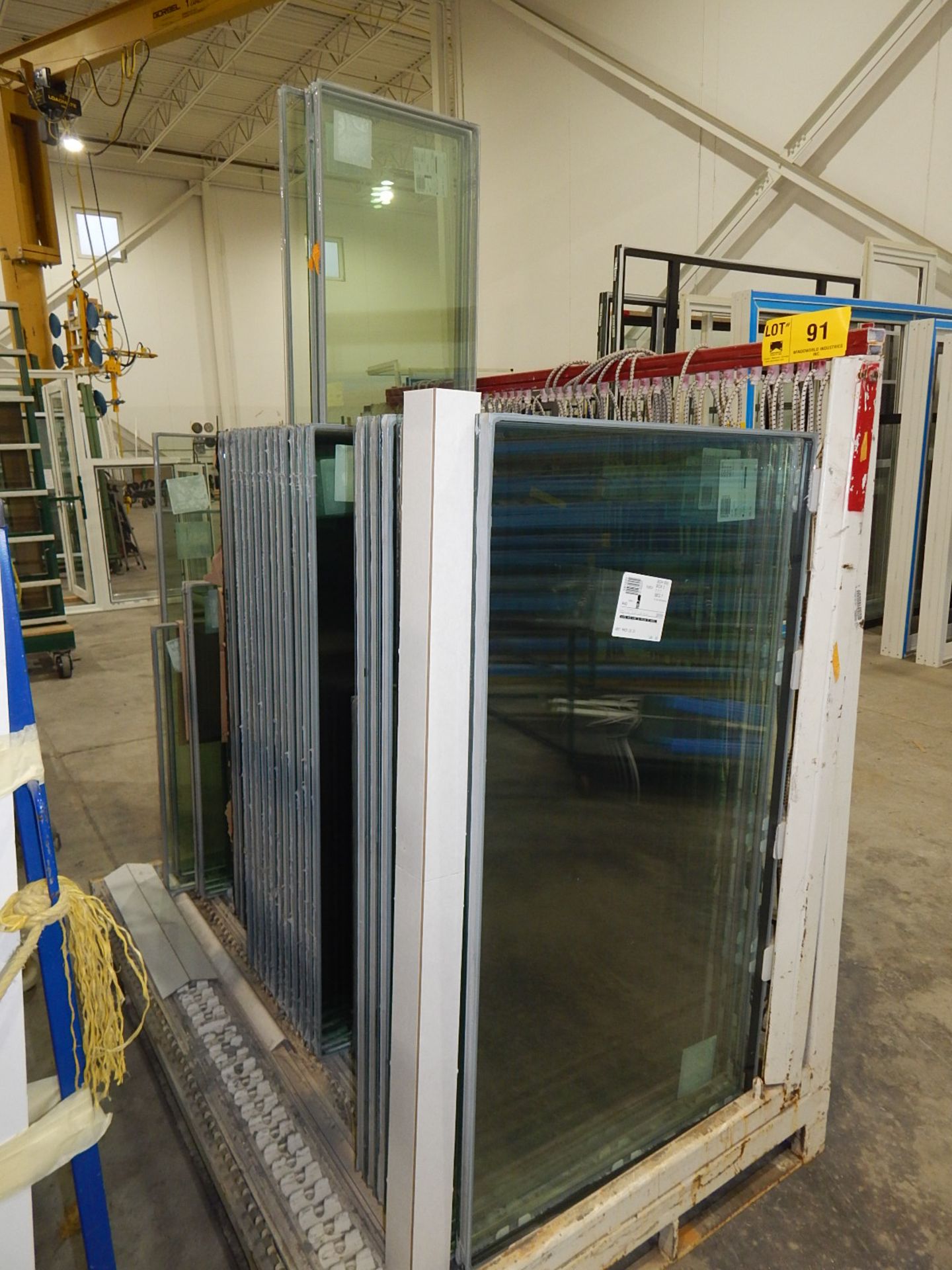 LOT/ VARIOUS SIZES OF SEALED UNIT GLASS - Image 2 of 2