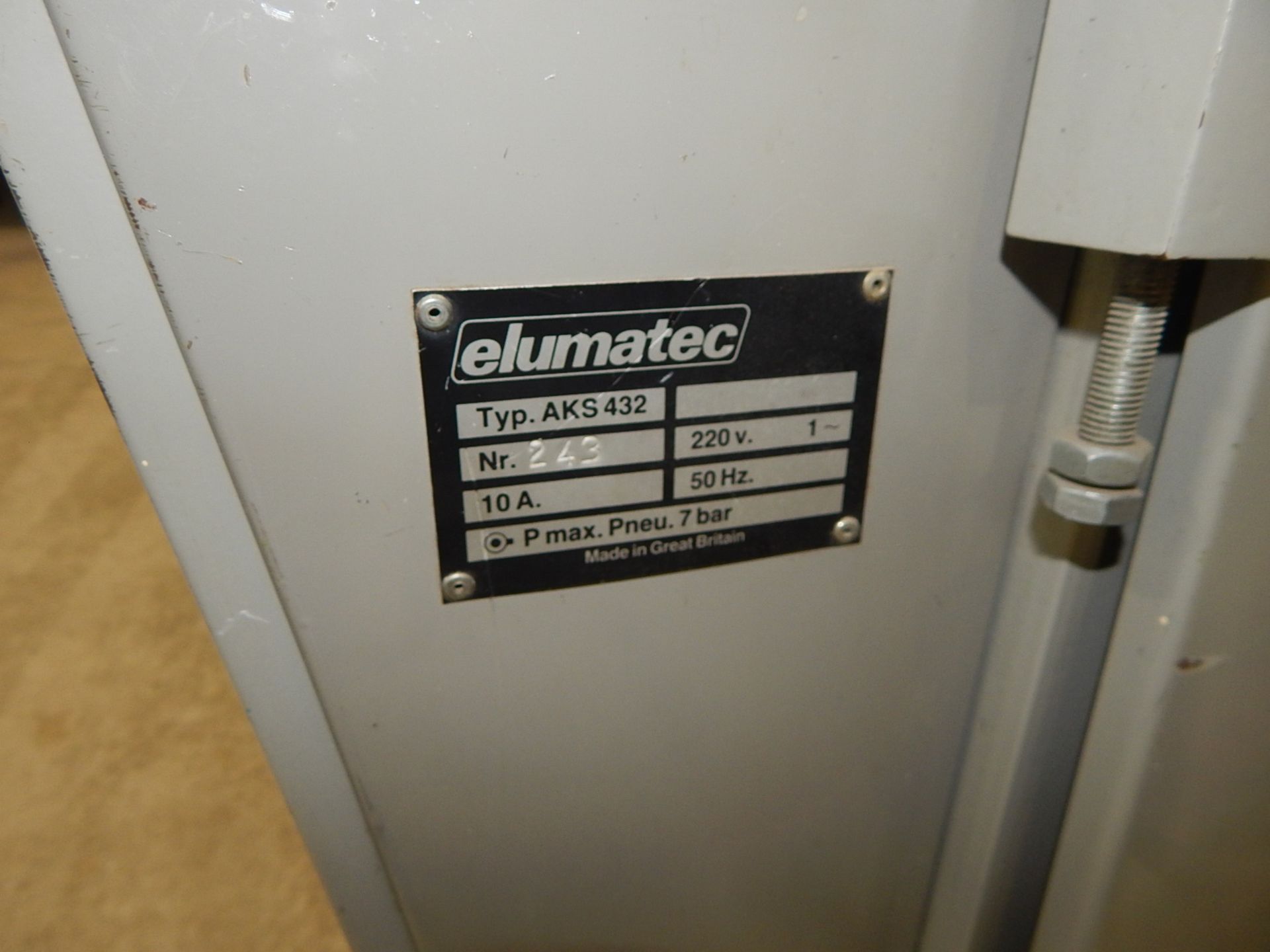 ELUMATEC AKS432 PORTABLE CORNER WELDER WITH 572 DEG F MAX TEMP, 15-90 DEGREE ADJUSTABLE CORNER - Image 5 of 5