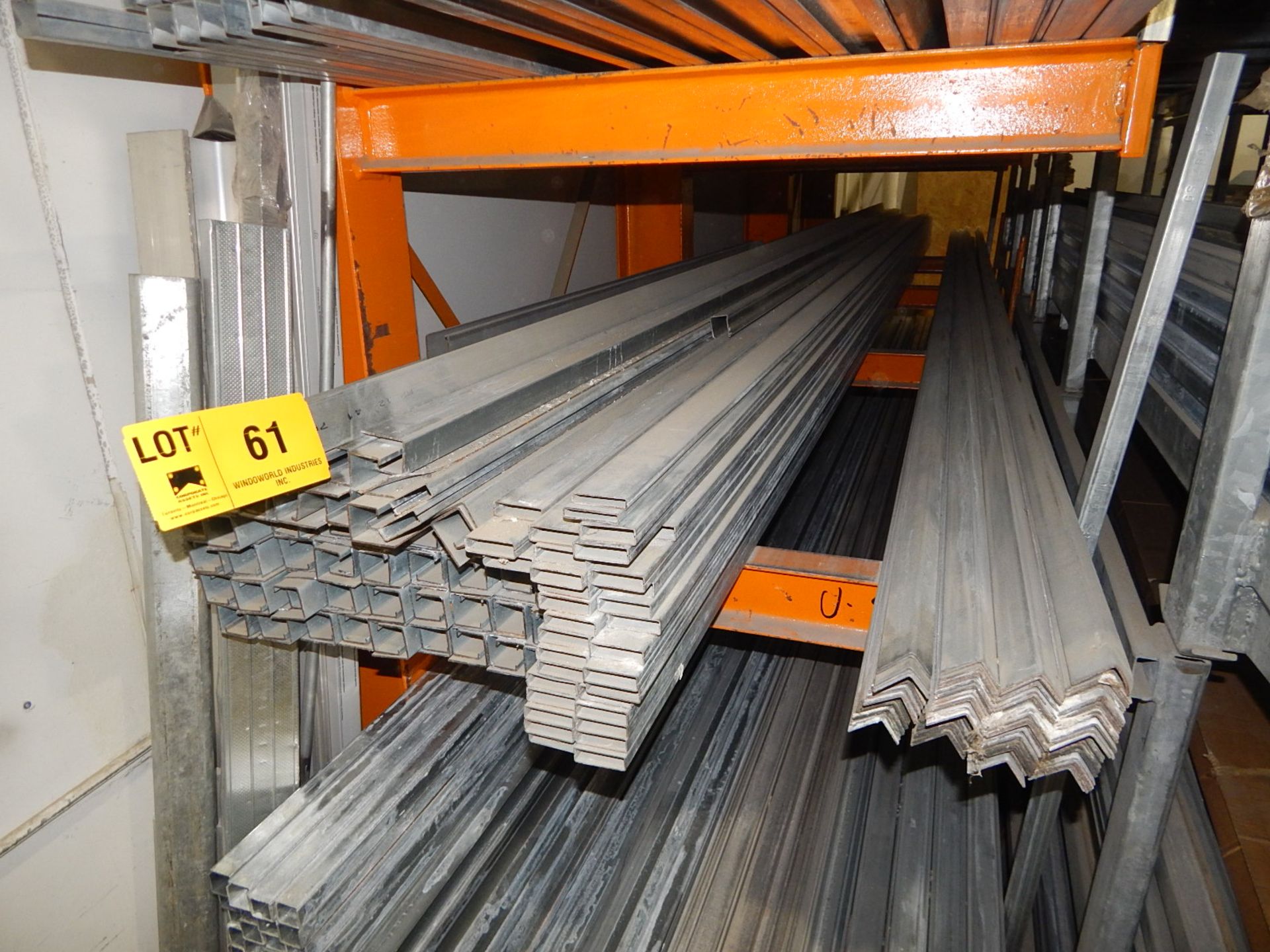 LOT/ GALVANIZED STEEL VARIOUS PROFILES