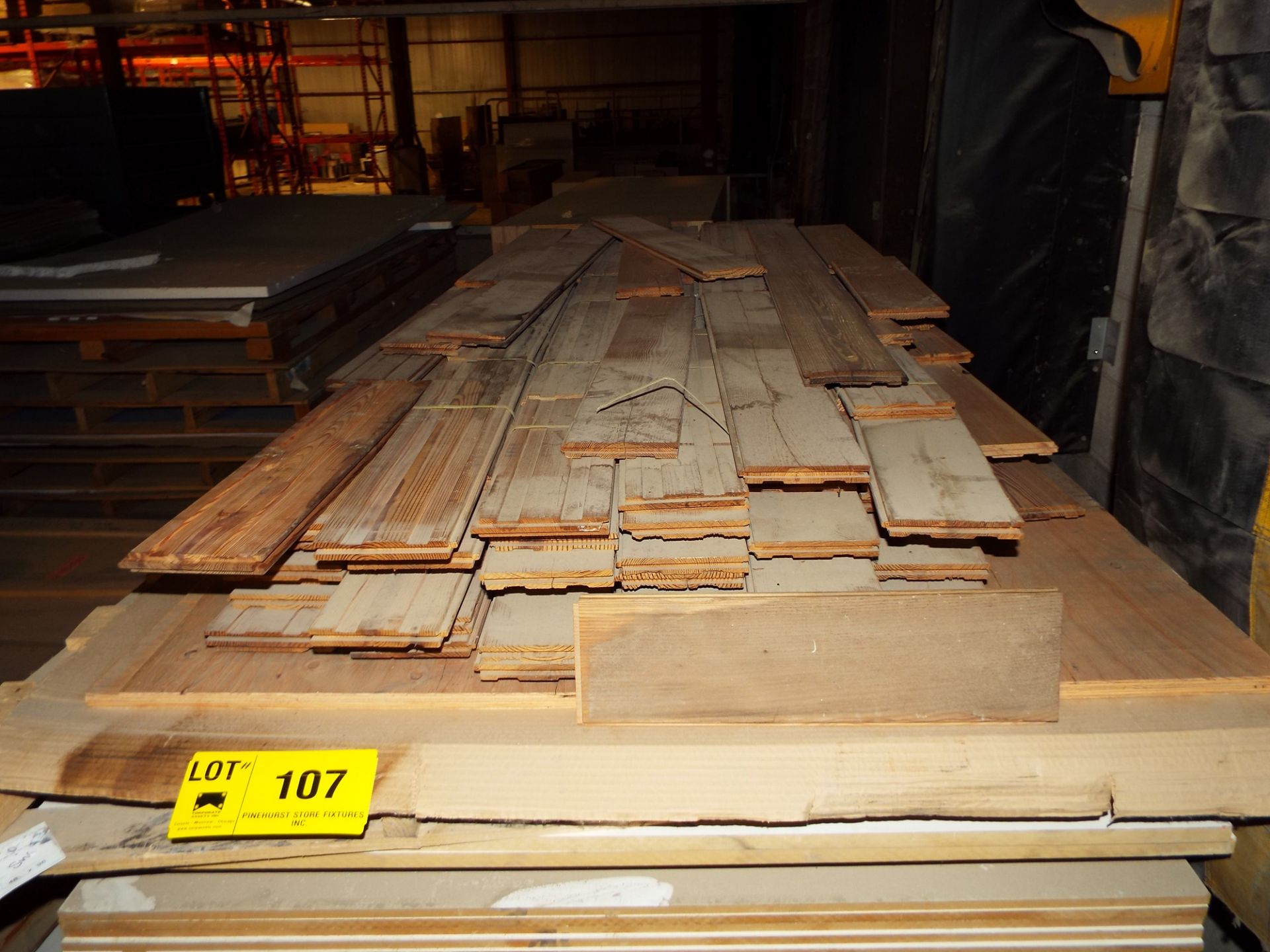 LOT/ WOOD FLOORING