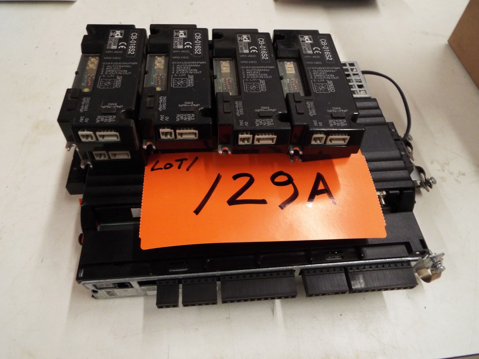 LOT/ SEW EURODRIVE SERVO DRIVE WITH (8) ITOH DENKI CB-016S2 CIRCUIT BOARDS