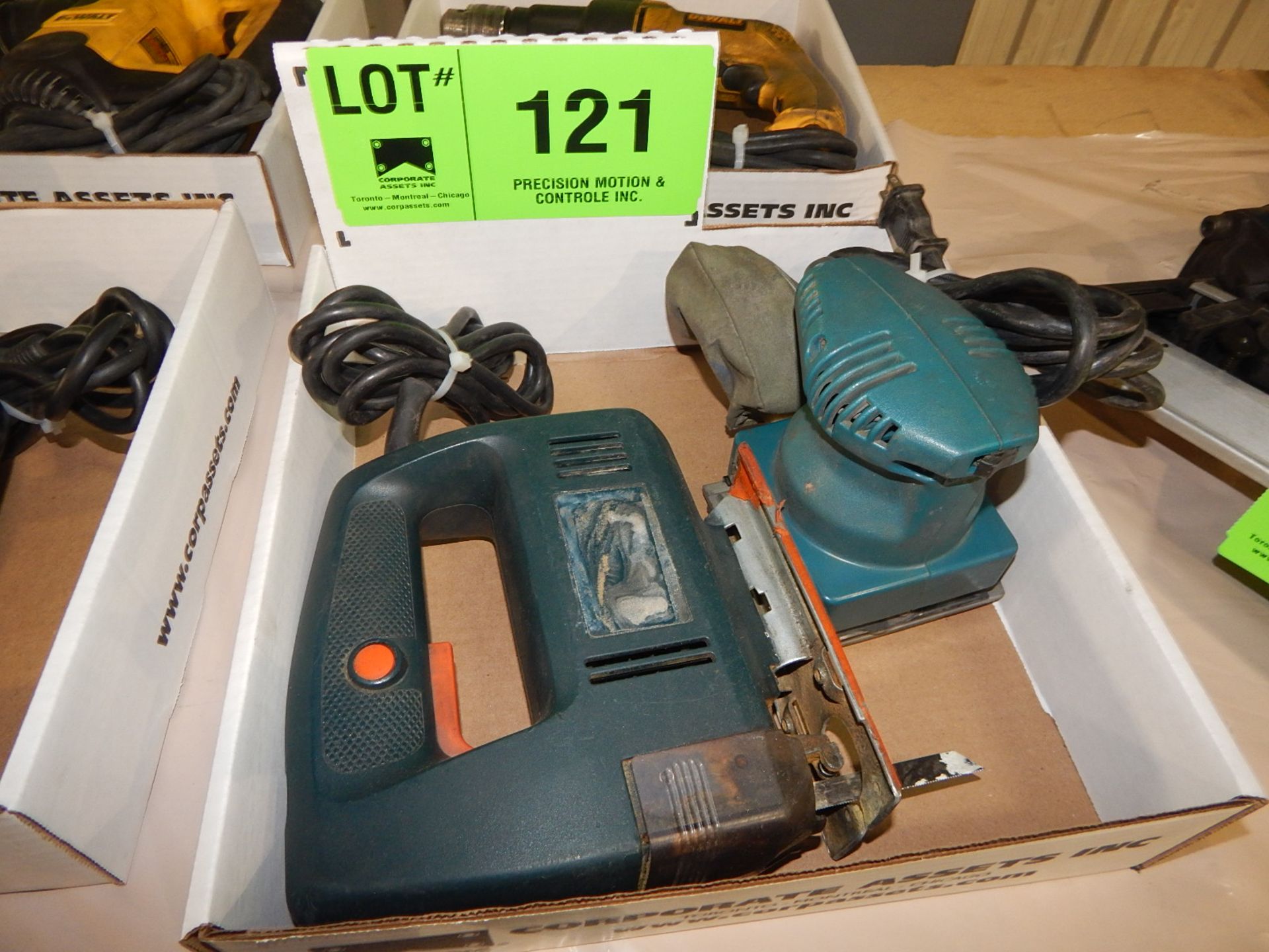 LOT/ JIGSAW AND SANDER