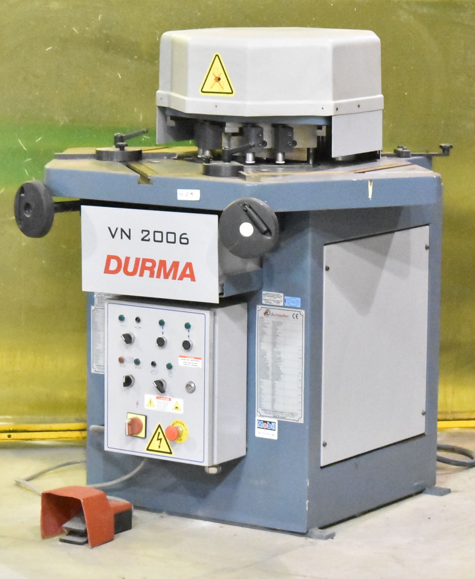 DURMA (2011) VN 2006 HYDRAULIC NOTCHER WITH 6 CAPACITY, 35 MM STROKE, 28 SPM, S/N: 6543111503 (