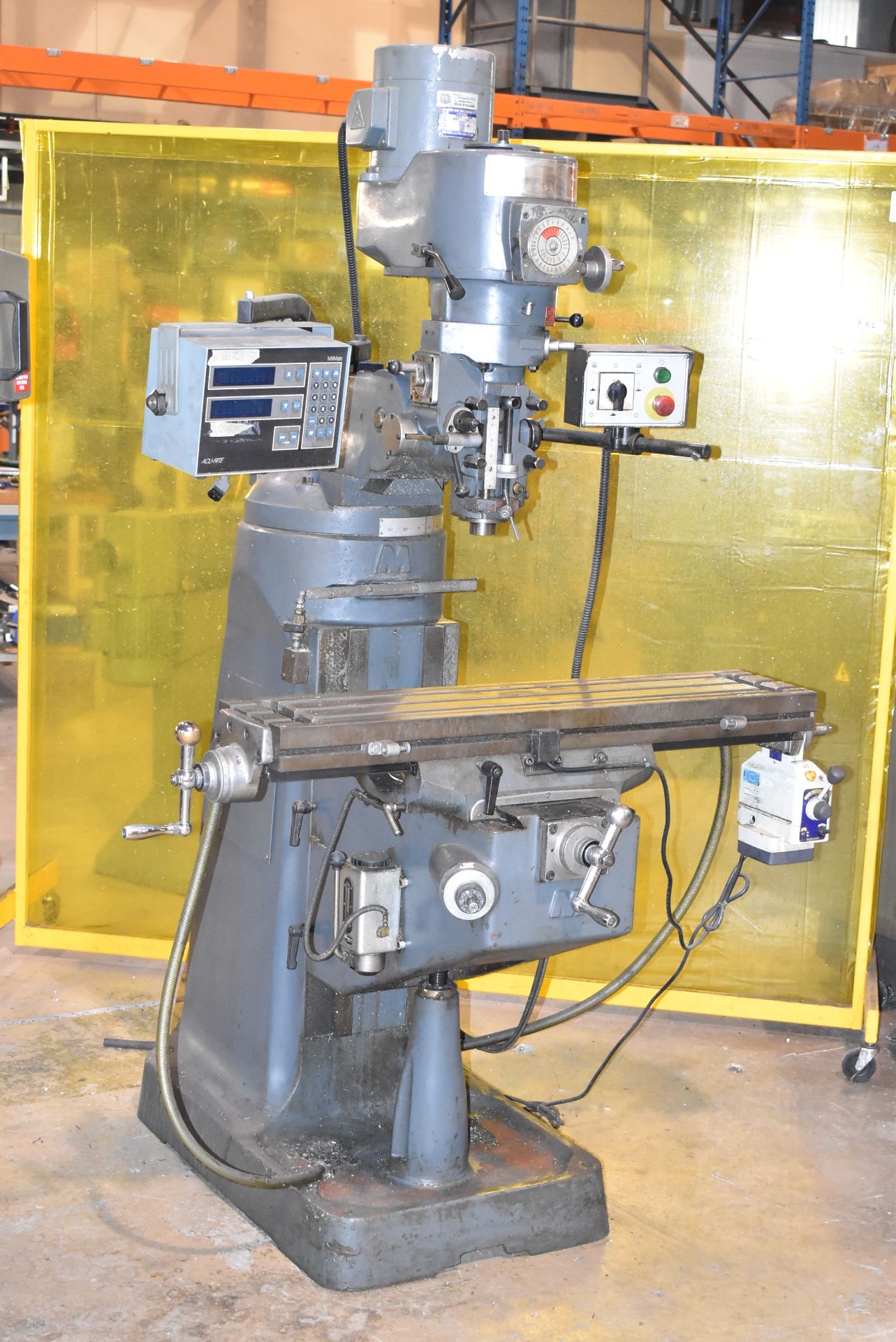 KING KC-942VS VERTICAL TURRET MILLING MACHINE WITH 42"X9" TABLE, SPEEDS TO 4250 RPM INFINITELY