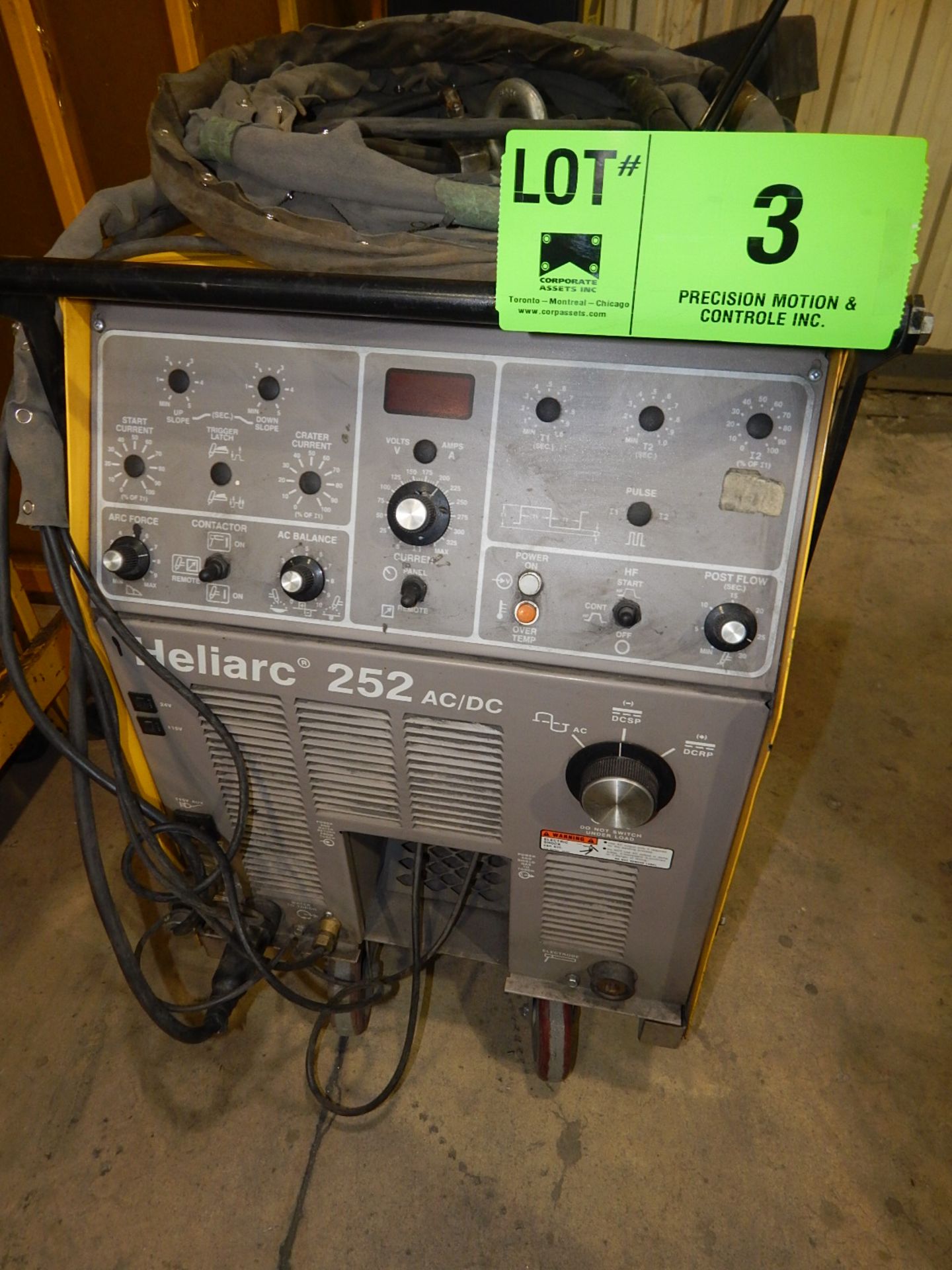 ESAB HELIARC 252 AC/DC ARC WELDER WITH COOLANT, CABLES AND GUN, S/N: TL-J209001 - Image 2 of 4