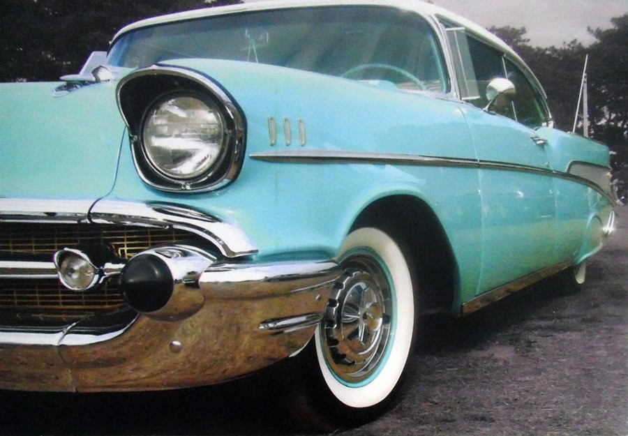 Two 20th century prints on canvas of classic American cars, 70cm x 100cm (2) - Image 2 of 2