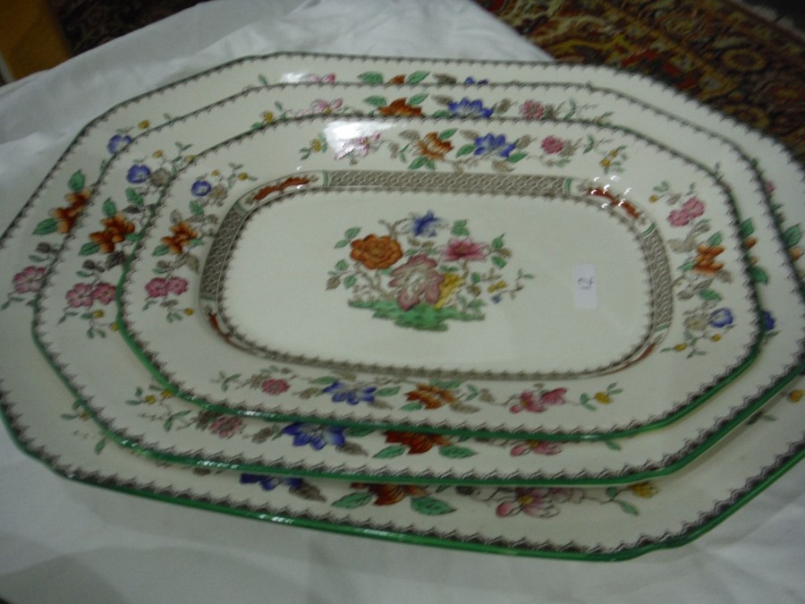 Copeland Spode 'Chinese Rose' dinner ware to include 11 plates and three graduated serving platters - Bild 4 aus 9