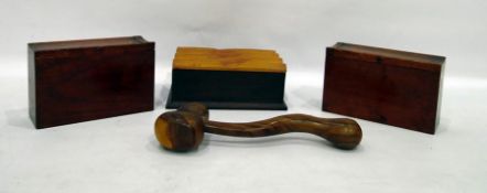 Olivewood gavel and three treen boxes (4)