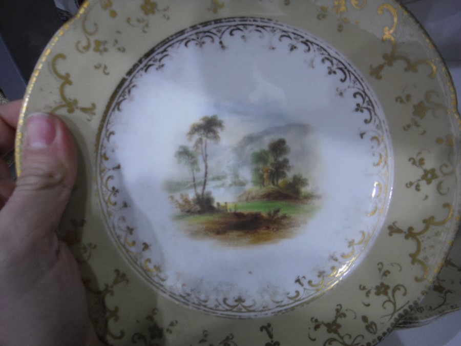 19th century porcelain dessert service depicting c - Image 9 of 32