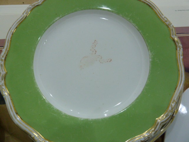 Flight, Barr & Barr period Worcester oval dish with central white field decorated with bishop's - Image 3 of 3