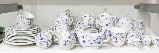 Quantity of blue and white 'Onion' pattern tableware, various manufacturers, including teapot, hot