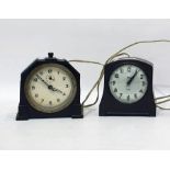 Smiths electric alarm clock in bakelite case and another clock in bakelite case (2)