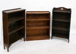 Two oak open shelf units and one further (3)
