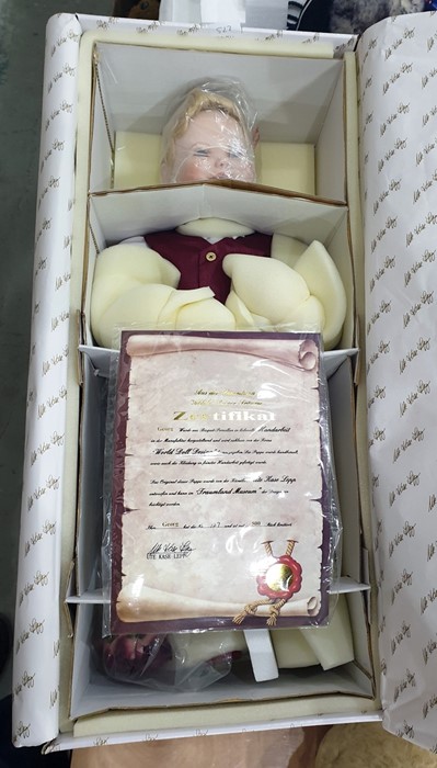 Ute Kasse Lepp bisque doll limited edition with certificate - Image 3 of 3