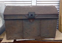 Domed metal trunk, 79.5cm