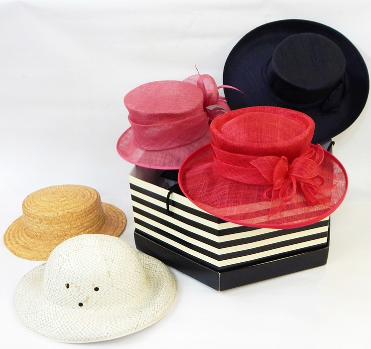 Various modern hats within a Debenhams hat box and assorted vintage shoes including Peter Kaiser,