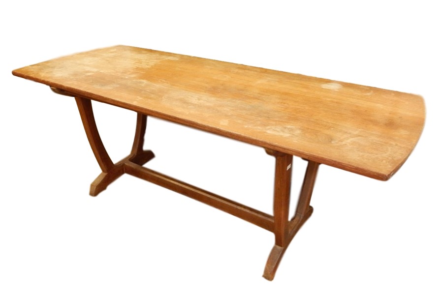 Edward Barnsley (1900-1987) circa 1940 oak refectory table, the rectangular top with curved ends - Image 2 of 10