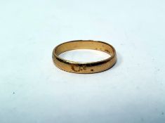 22ct gold wedding band, plain, approx 3.2g