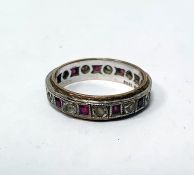9ct white gold, pink and white stone eternity ring, set alternating pink and white stones, each in